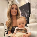 Paris Hilton responde las críticas sobre el tamaño de la cabeza de su hijo Phoenix