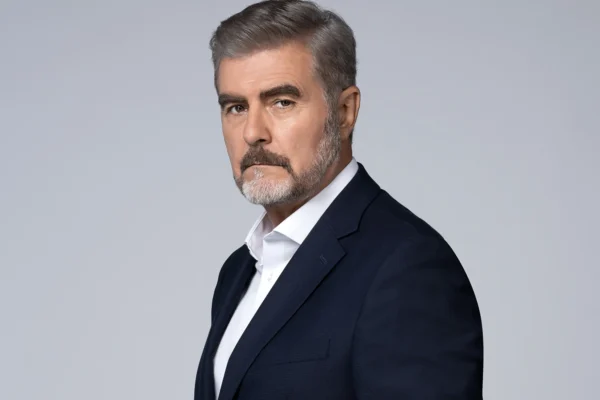 La queja del actor Saúl Lisazo con Telemundo