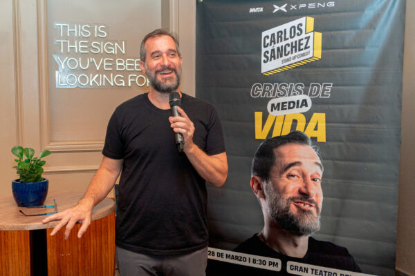 “Crisis de Media Vida” llega a Santiago el 28 de marzo en el Gran Teatro del Cibao