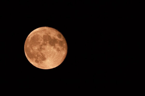 Lo que pasará con la Luna del 13 al 14 de marzo