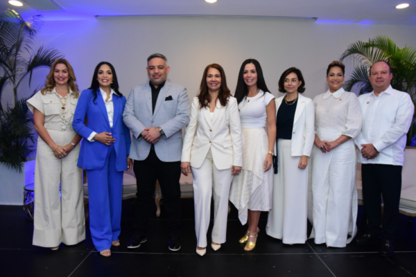 El Inmobiliario pone en circulación la revista «Mujer de Concreto»