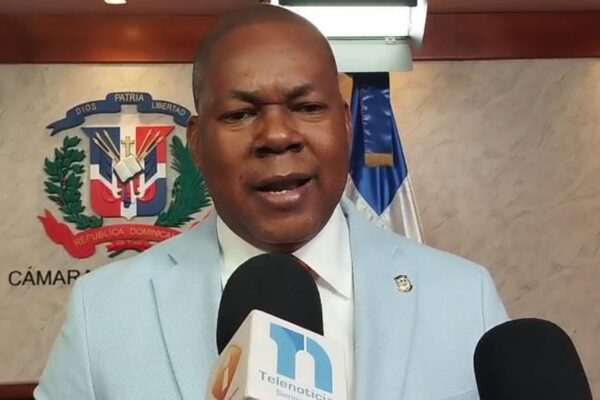 Diputado Franklin Martínez anuncia vistas públicas en San Luis sobre proyecto de municipalización