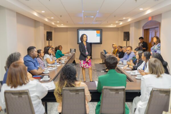 Seminario internacional promueve buenas prácticas para reducir uniones tempranas y embarazo adolescente