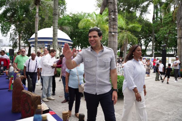 Roberto Ángel Salcedo desarrolla amplia agenda cultural en Azúa, Peravia, Montecristi y Monseñor Nouel