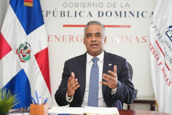 RD registra dos récords históricos en el sistema eléctrico: demanda máxima y generación renovable
