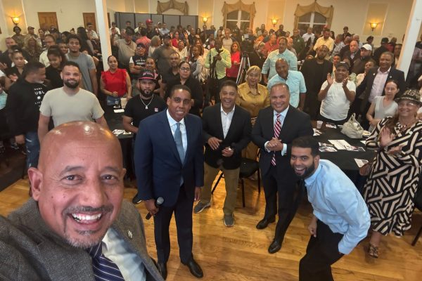 Realizan actividad para destacar gestión de Brian DePeña como alcalde de Lawrence Brian DePeña