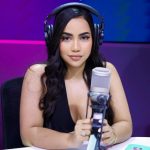 arlenys Vargas formó parte de la plataforma Alofoke Media Group durante varios meses, tras su salida empezó a asistir al programa de televisión Más Roberto.