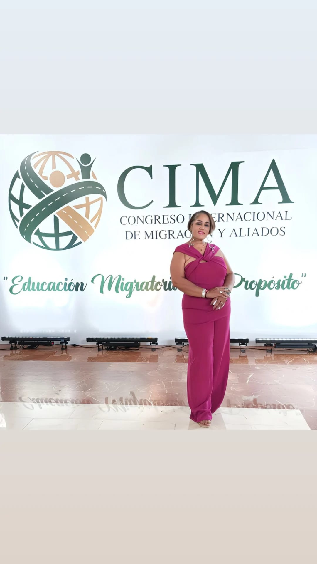 Ivon G. Espinosa, CEO de La Mundial Media Group, participa en el CIMA 2025