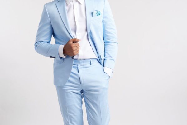 Cristian Allexis, el artista atemporal que llenará de poesía musical Chao Café Teatro