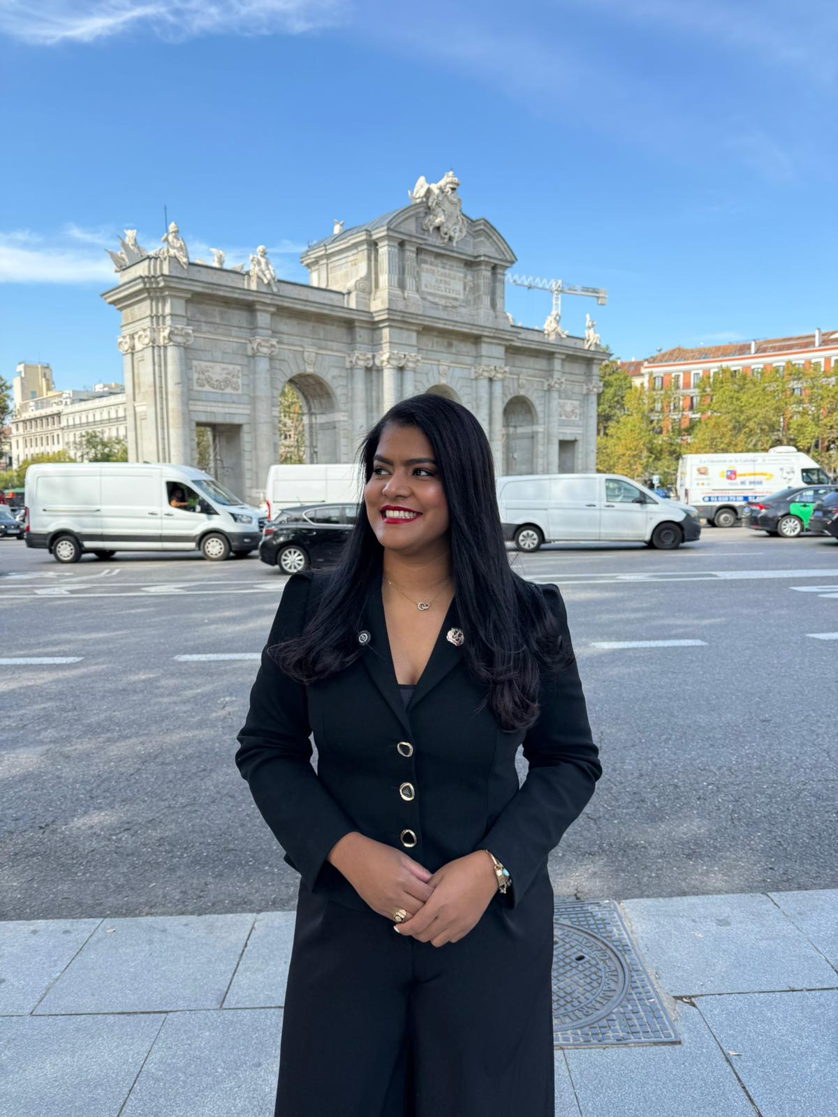 Sol Valera, dominicana destacada en el exterior, se postula al Premio Nacional de la Juventud