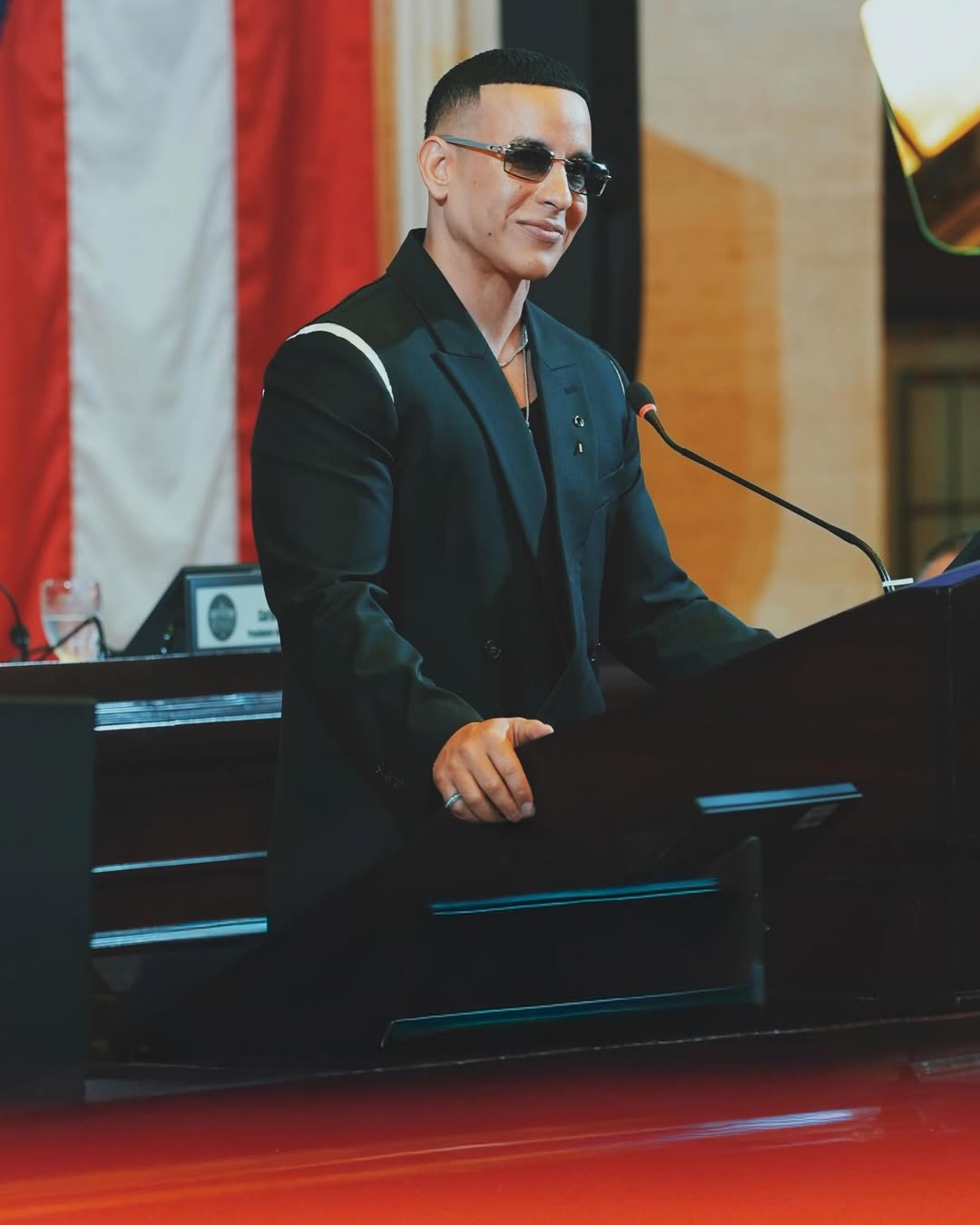 Daddy Yankee es homenajeado por el Senado de Puerto Rico