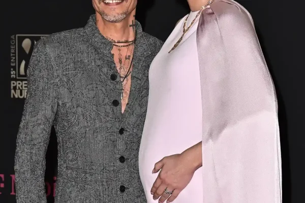 Nadia Ferreira y Marc Anthony esperan a su segundo hijo