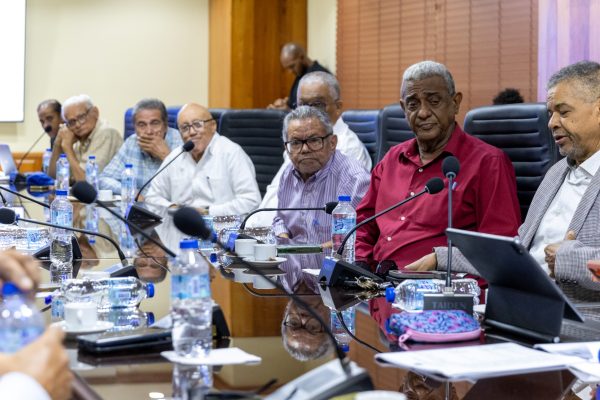 Contratistas impulsan ley para saldar deudas históricas del Estado