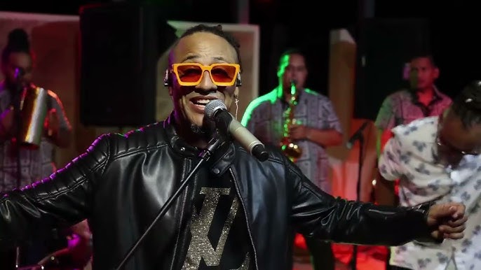 Merenguero Krisspy es hospitalizado