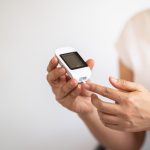 Advierten que diabetes puede dañar tu retina antes de que lo notes