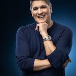 “Si no era yo”, merengue con el que Eddy Herrera le canta a los corazones rotos