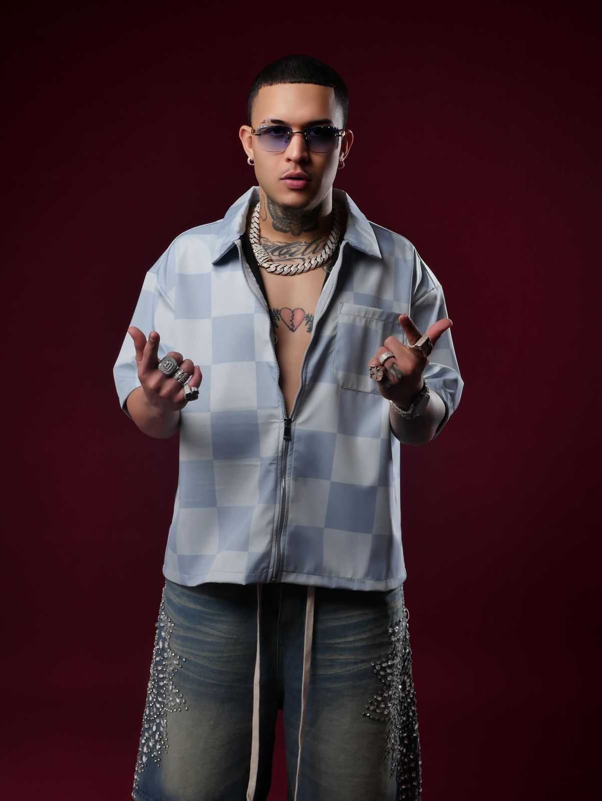 Jey One reafirma su liderazgo en el dembow con el EP “To’ Aburrió”