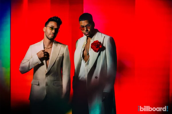 Romeo Santos y Prince Royce estrenan el video oficial de “Dardos”
