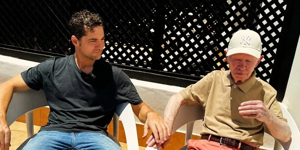 David Bisbal devastado por la muerte de su padre: "Hoy te quedas a vivir dentro de mi corazón"