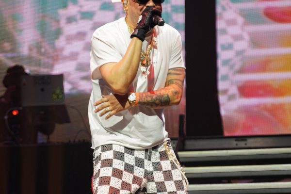 Shadow Blow triunfa en Boston y corona el cierre del Carnaval de Puerto Plata