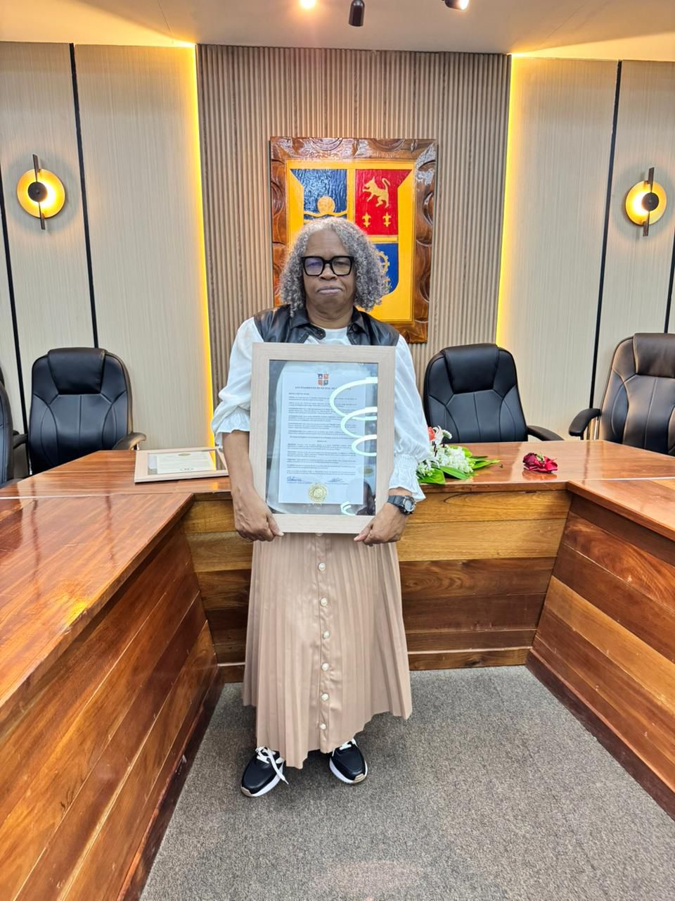 Martha Candela es reconocida como Hija Distinguida por la Alcaldía de La Romana