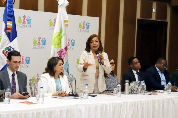 CONANI y GANA socializan primeras líneas de propuesta de la reforma la Ley 136-03