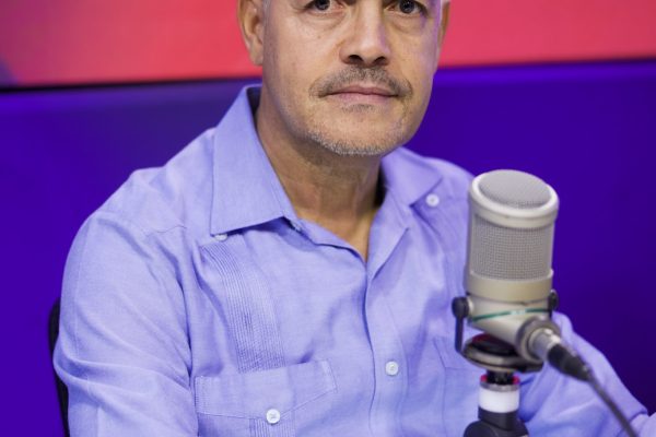 Ambientalista Luis Carvajal denuncia mafias de agregados