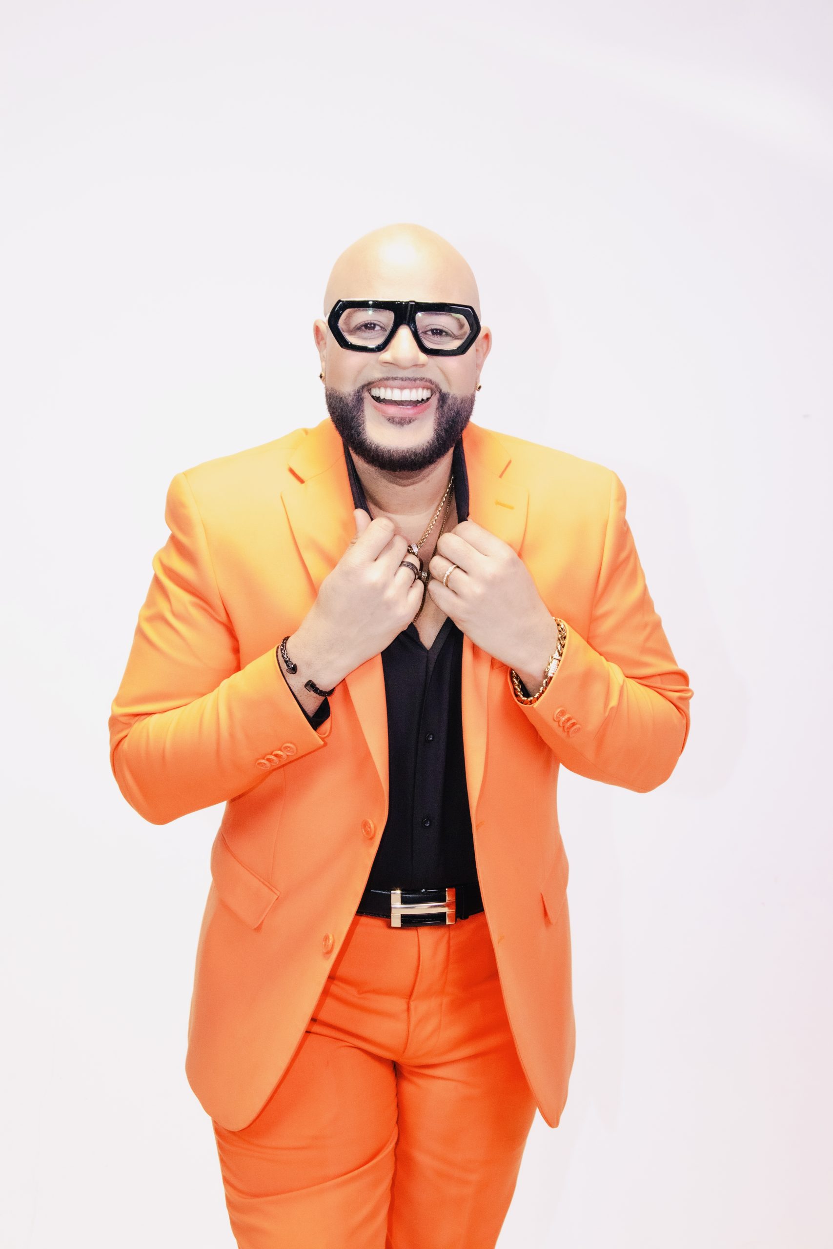 José Ceballos Tavárez llevará “Premios Entre Copas” a Nueva York