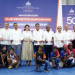 Raquel Peña y Kelvin Cruz entregan nuevo multiuso del Club Manganagua