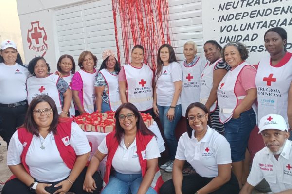 Cruz Roja Dominicana Filial Santo Domingo Oeste celebra a las Madres