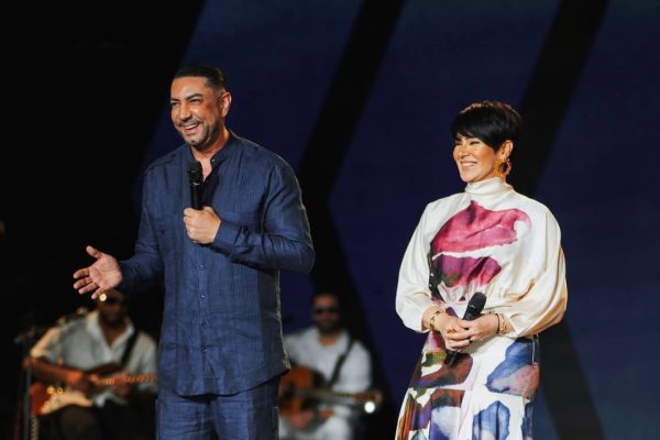 Marcos Yaroide y Laura Cárdenas niegan cobrar por orar y anuncian acciones legales por difamación.