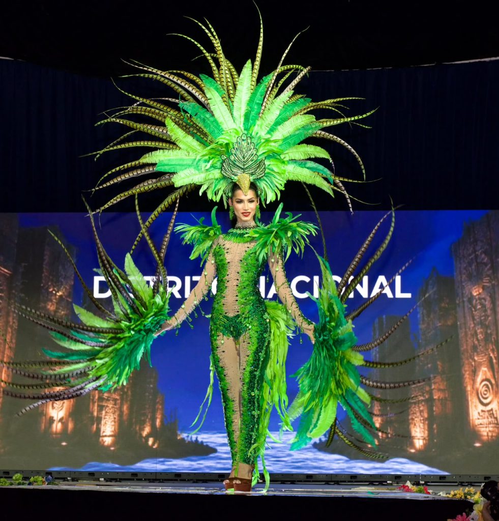 La creatividad deslumbra en la Competencia de Trajes Típicos del Miss Universo RD 2026