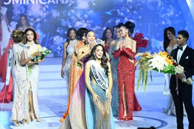 Melissa Núñez Concepción de La Vega, es coronada Miss Universo