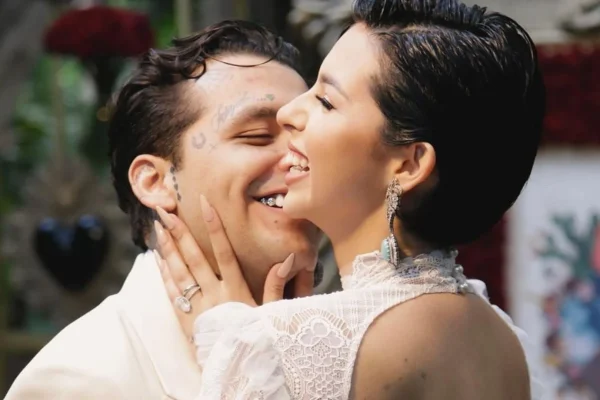 Ángela Aguilar revela las razones por las que no ha celebrado su boda con Nodal