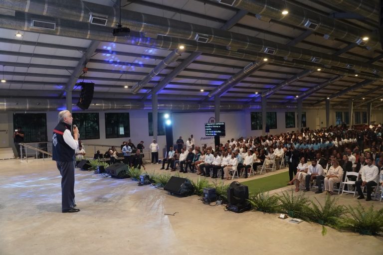 Luis Miguel De Camps resalta importancia de la labor social para formar jóvenes comprometidos con sus comunidades