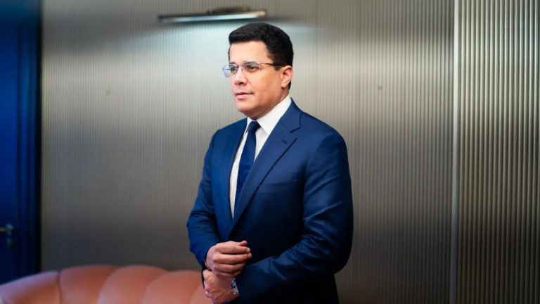 RD Elige: David Collado encabeza preferencia electoral dentro y fuera del PRM