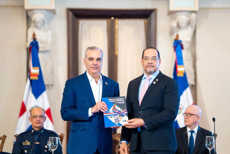 Roberto Santana destaca Gobierno construye nueve centros penitenciarios