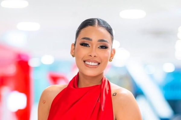 Nelfa Núñez anuncia su salida de «De Extremo a Extremo»