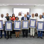 Cámara de Diputados entrega reconocimientos a personas destacadas del país