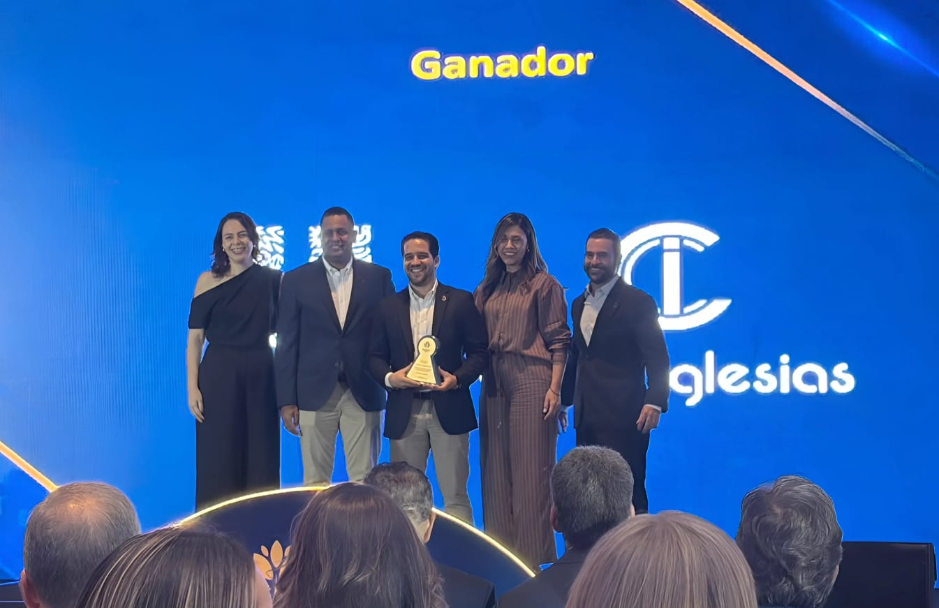 César Iglesias y Unilever reconocidos por Premios Clave