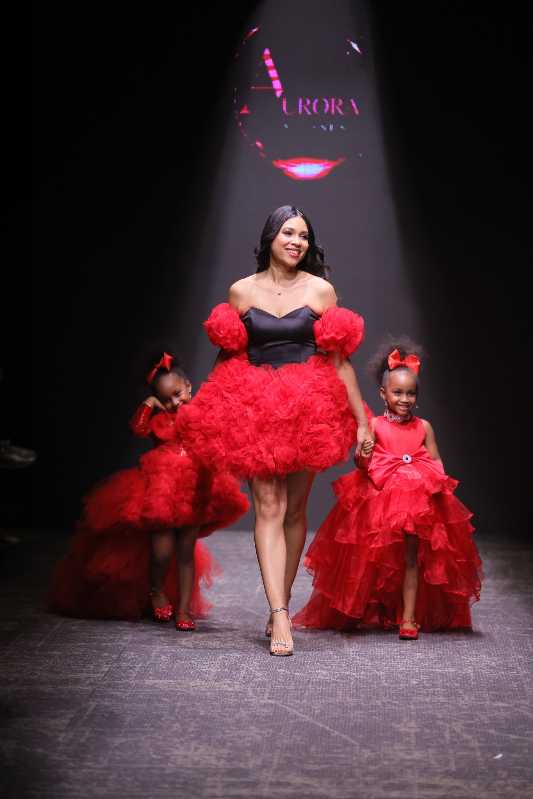 La magia de Aurora Dresses llega a RD Fashion Week