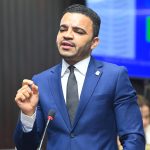 Diputado Saulo Vega deposita cuatro proyectos para impulsar el transporte