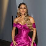 Caroline Aquino regresa a Premios HEAT como presentadora